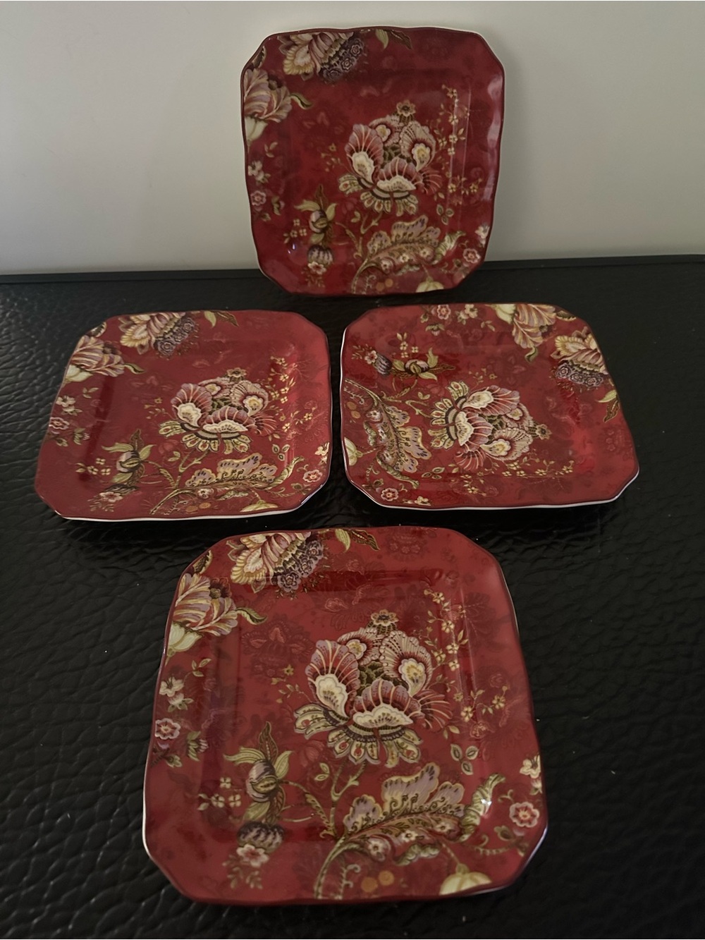 Set of 4 222 Fifth Gabrielle Floral Red Square Salad Plate.